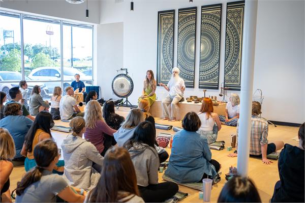 Eat-Meditate-Socialize event at Flow Yoga Georgetown
