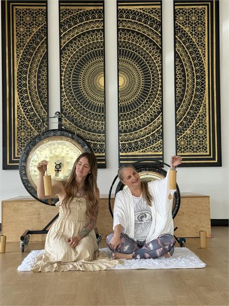 Kundalini Yoga Practices for Women: A Pathway to Self-Awareness, Healing, and Wellness at Flow Yoga Georgetown in Cedar Park