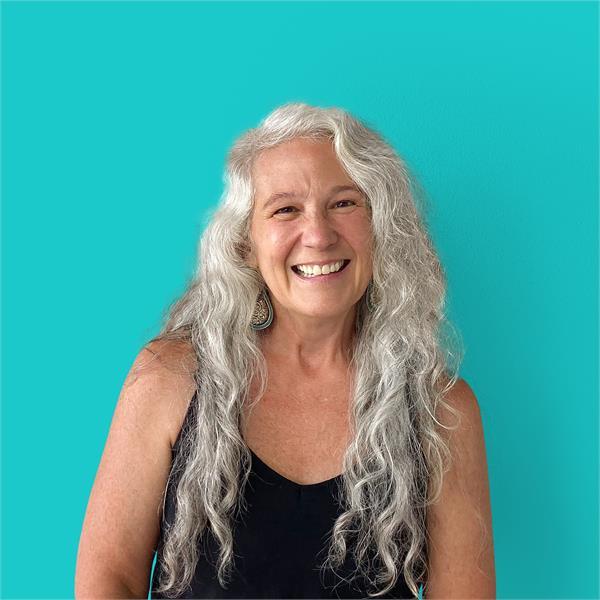 Angela Richter-Gronross at Flow Yoga